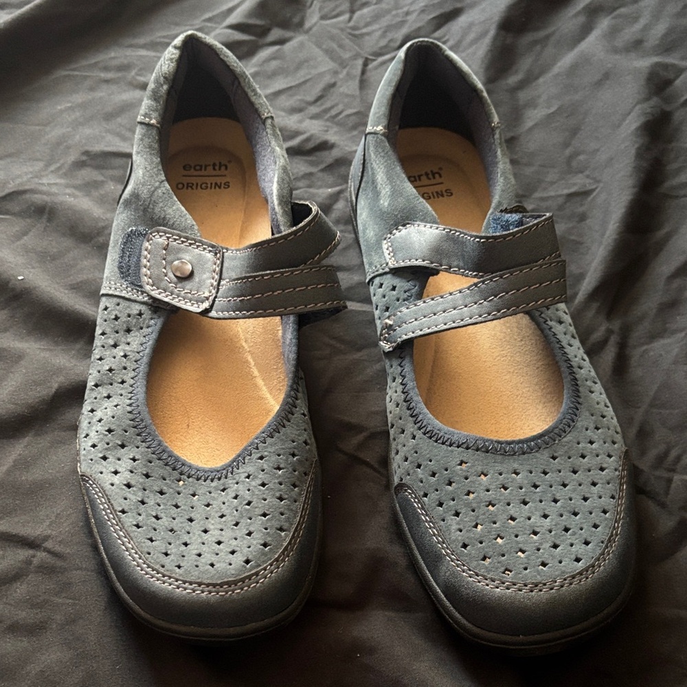 Earth Origins Women's Perforated Blue Flats